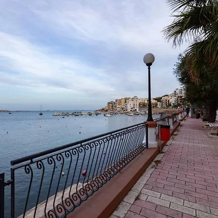 St Paul S Bay - A Beautiful 3b Seaview Apt In St Pauls Bay G11 *