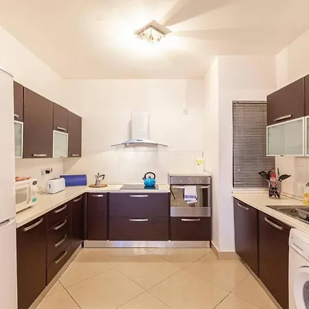 St Paul S Bay - A Beautiful 3b Seaview Apt In St Pauls Bay G11 Apartment *