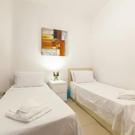 St Paul S Bay - A Beautiful 3b Seaview Apt In St Pauls Bay G11 Apartment *